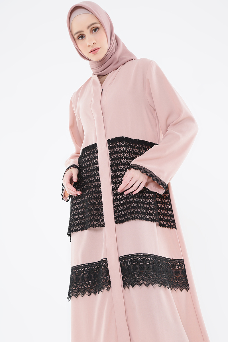 Irsalina-designer-focus