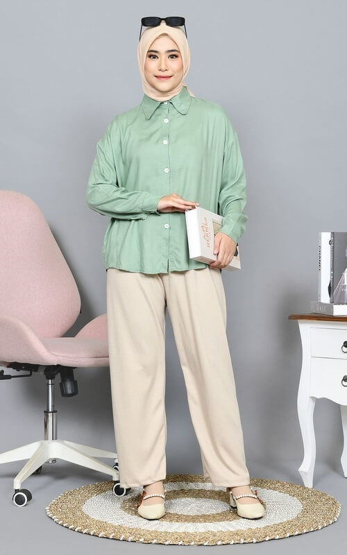 Kemeja Mint Kerah