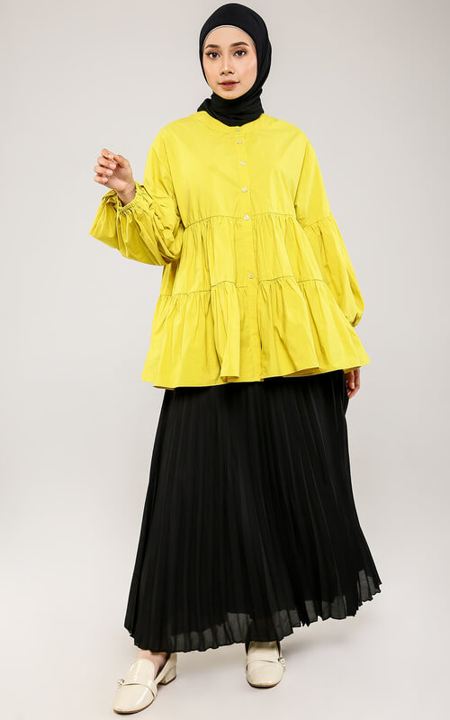 Tampilan Semi Formal untuk Kondangan