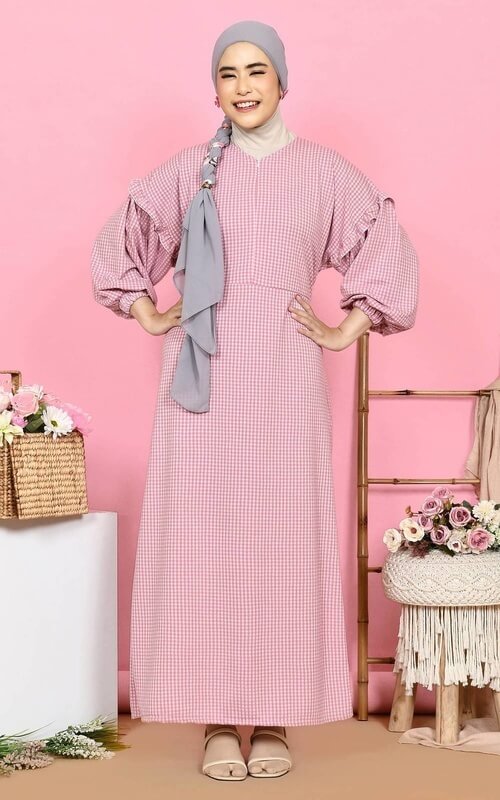 Dress Berlengan Balon dengan Warna yang Cerah