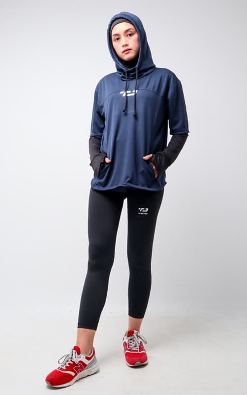 Outfit Olahraga Wanita Hijab Kekinian Model Slim Fit