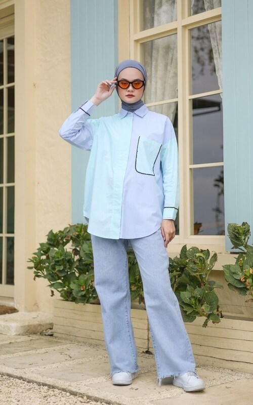 Kemeja Wanita Kombinasi Nuansa Biru