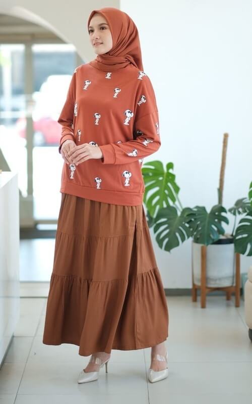 Sweater Karakter yang Comfy