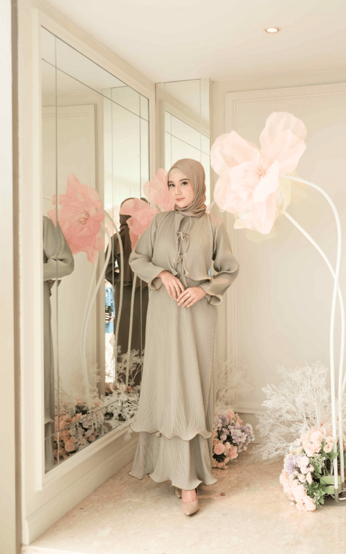 Model Baju Tumpuk Sage Green
