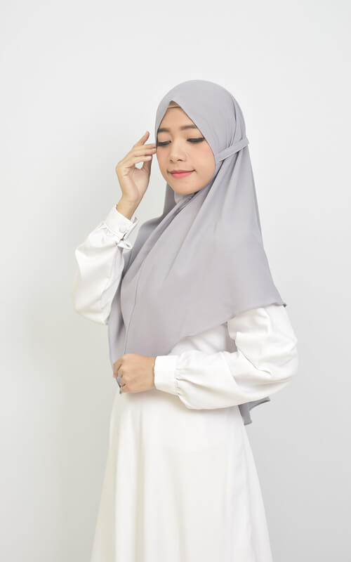 Jilbab Instan Tali Belakang Simple