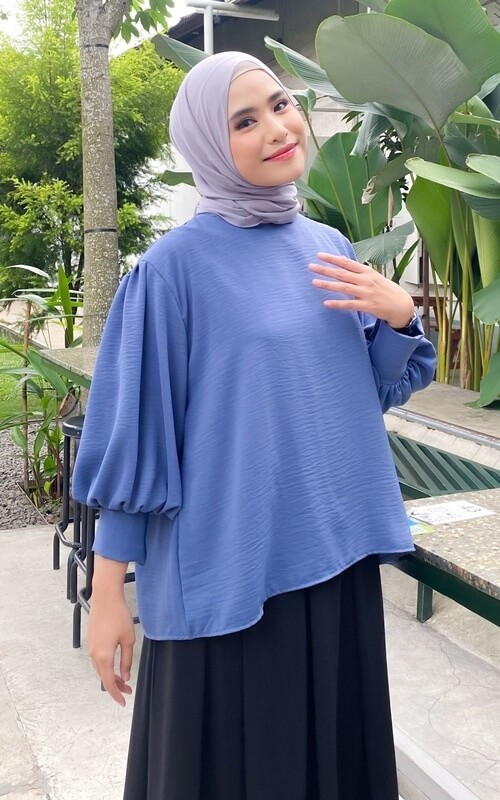Blouse Lengan Balon Biru