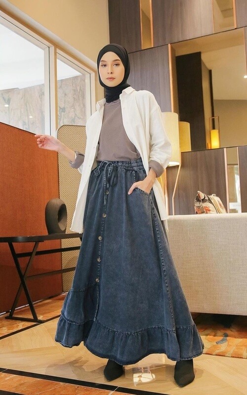 Rok Denim Hitam