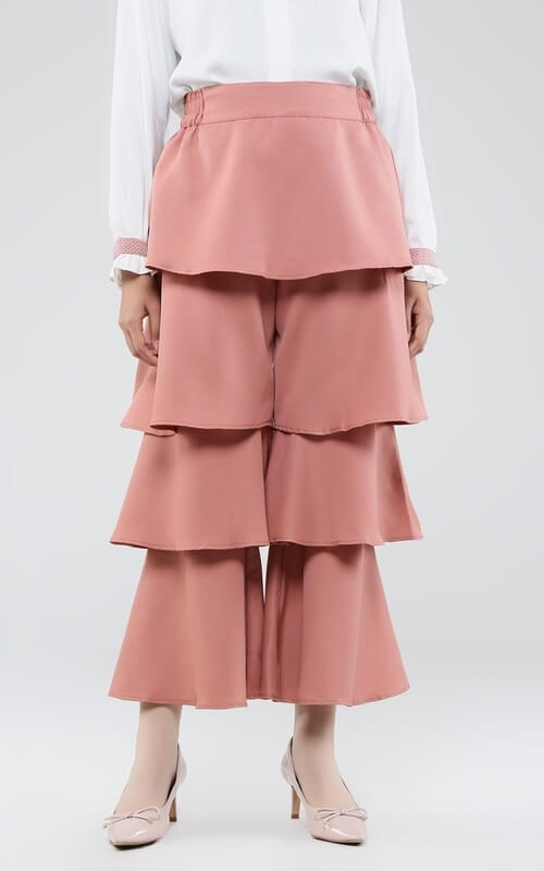 Celana Berlayer Banyak