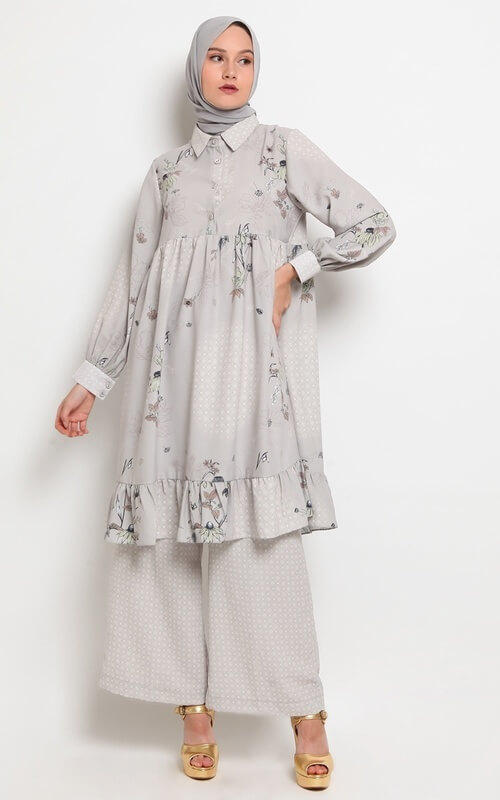 Tunik dan Celana Longgar