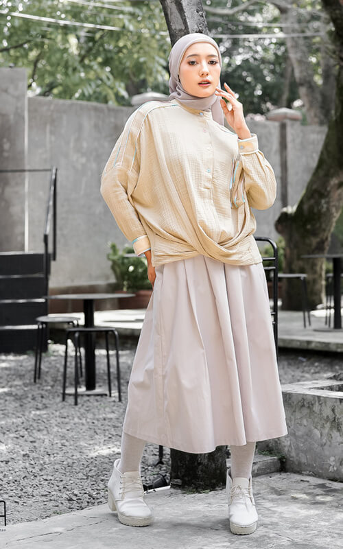 Rok 7/8, Boots, dan Kemeja