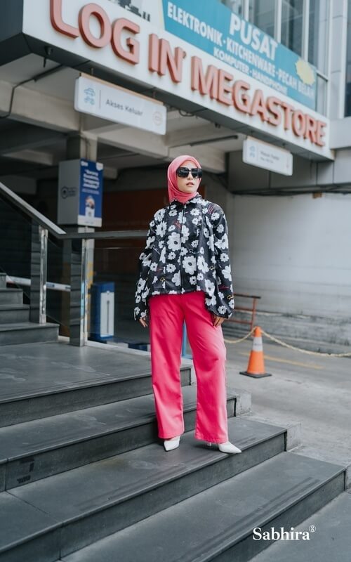 Jaket Wanita Bunga Besar