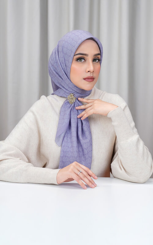 Hijab Segi Empat Ungu Full Motif