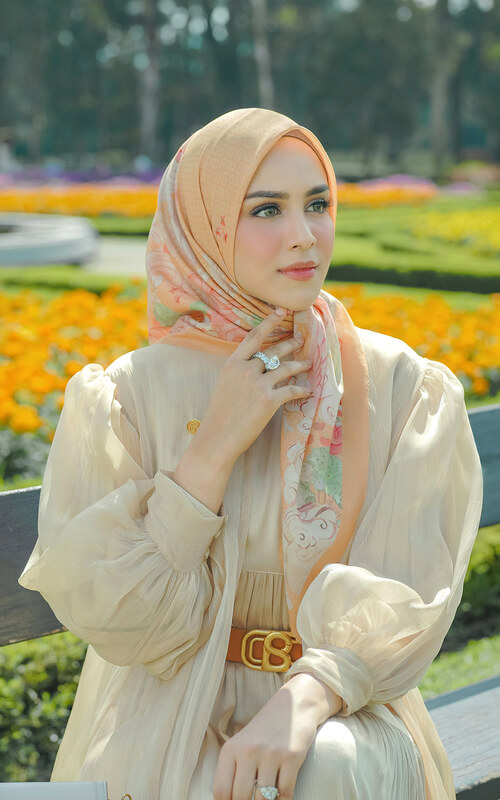 Hijab Orange Motif Floral