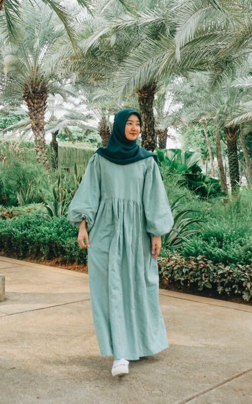 Gamis Hijau Mint Minimalis