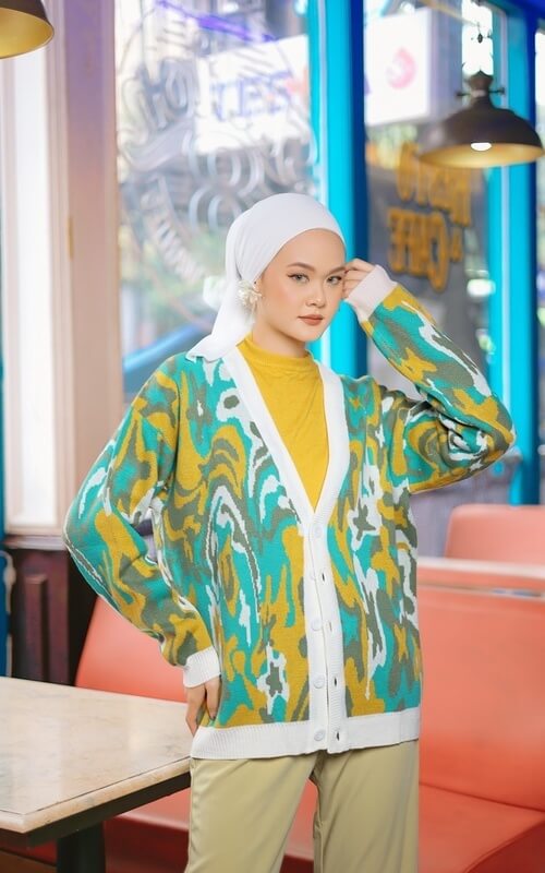 Style Lebih Bold dengan Nuansa Hijau Kuning