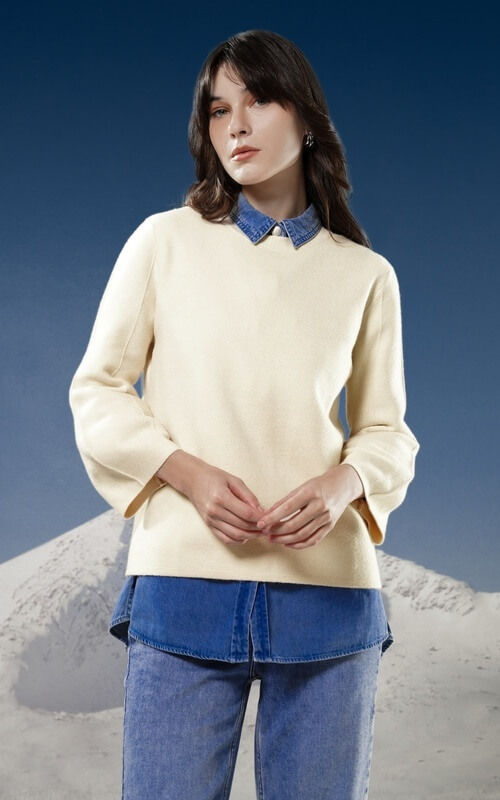 Knitwear Kuning Mustard Dengan Kerah Jeans