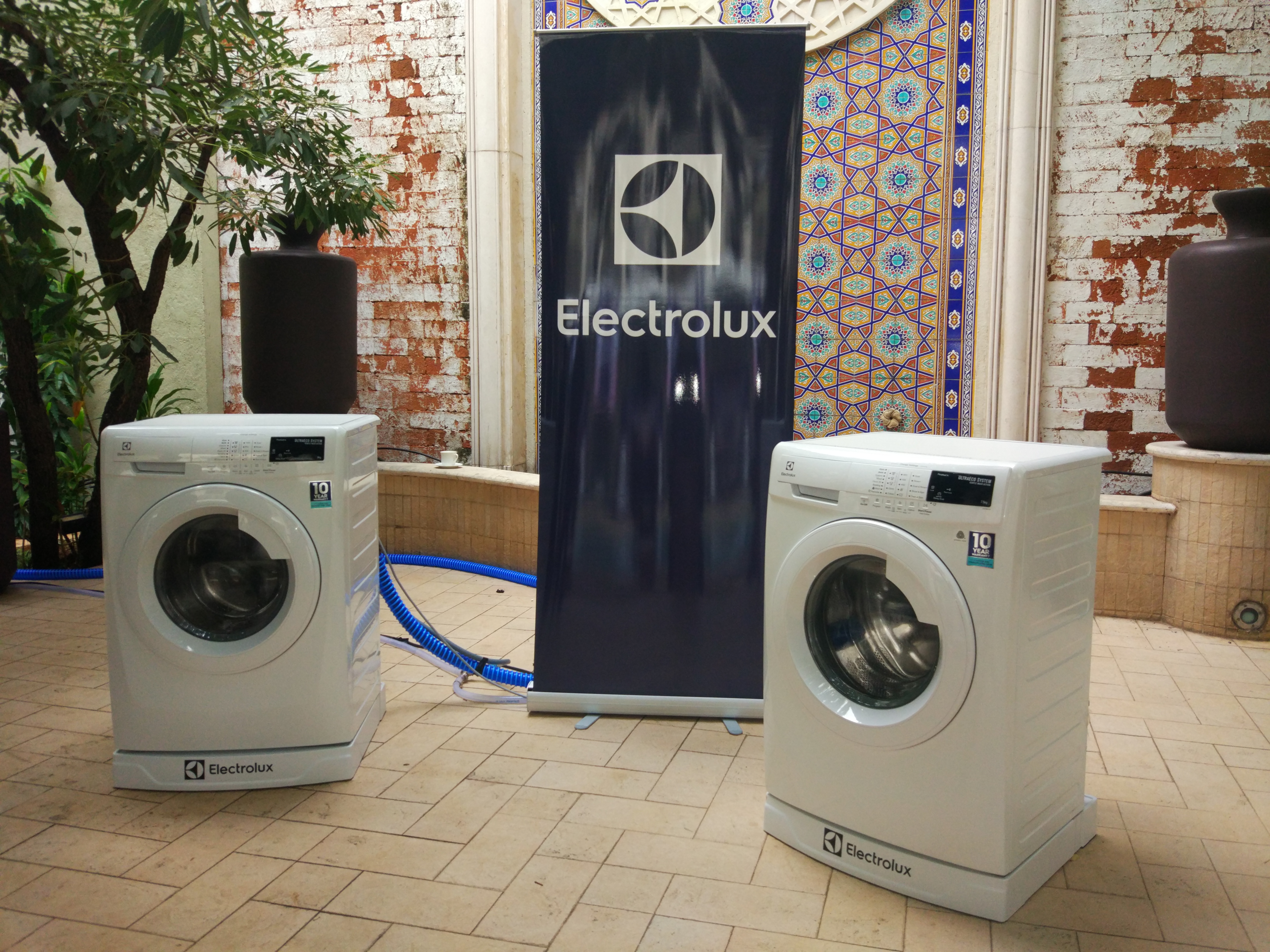 Cara Merawat Hijab dan Batik dengan Mesin Cuci