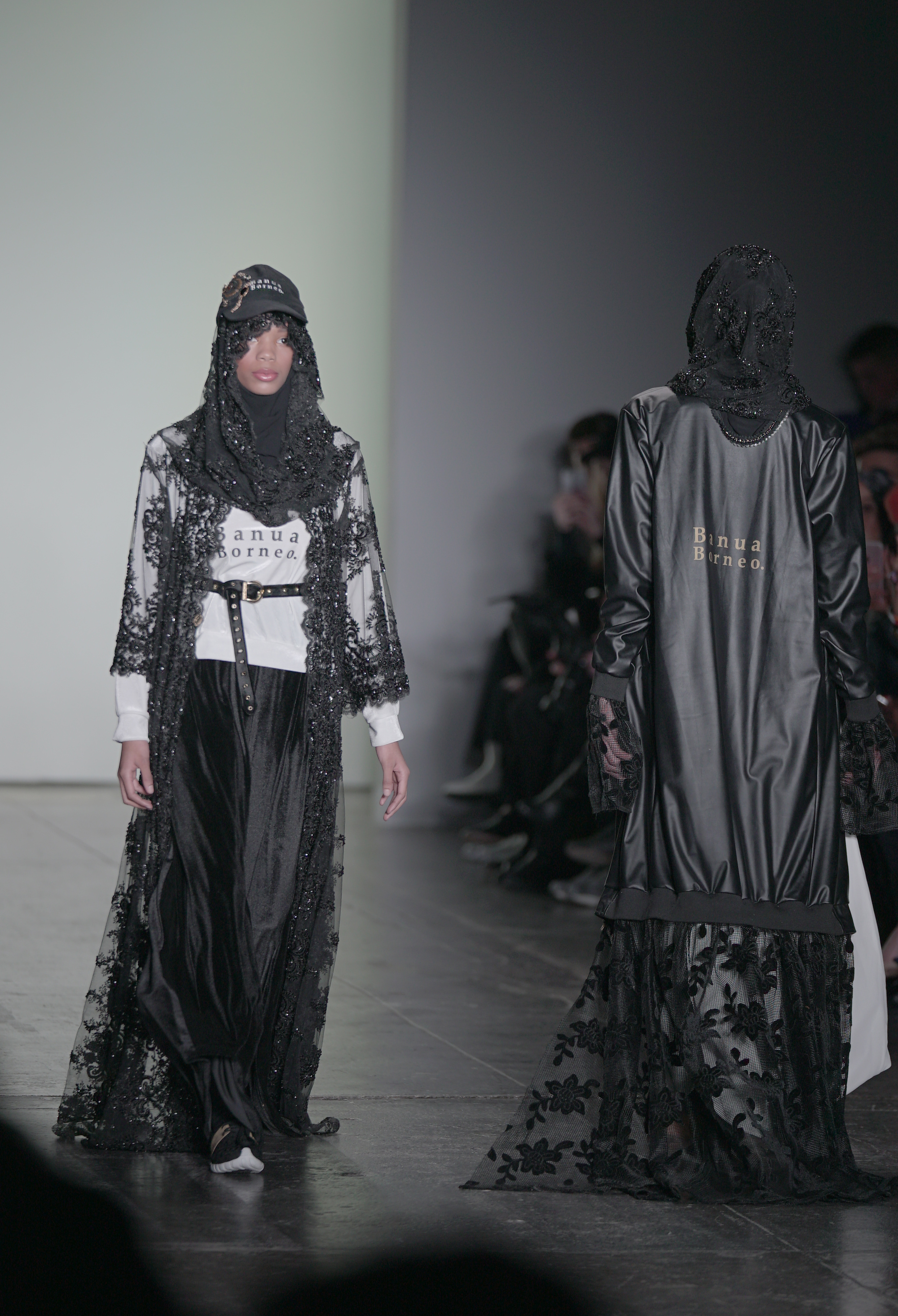 Koleksi Pakaian Hijab di New York Fashion Week 2018